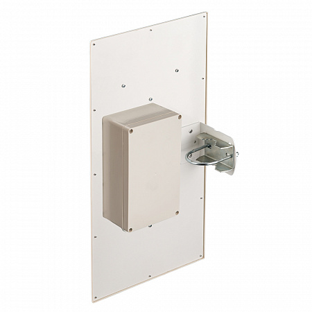 Антенна Крокс KAA18-1700/2700 BOX широкополосная MIMO 18 дБ с боксом